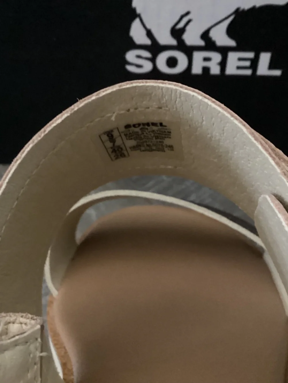 SOREL Ella III Slingback Sandals, size 9